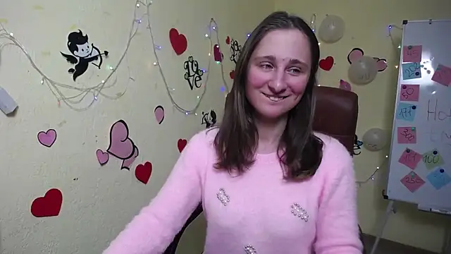 Snapshot of MichelLeee chatting on 02-10-25, 03:10 MichelLeee online show from 02-10-25, 03:10