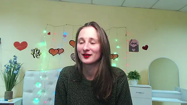 Snapshot of MichelLeee chatting on 02-11-25, 03:08 MichelLeee online show from 02-11-25, 03:08