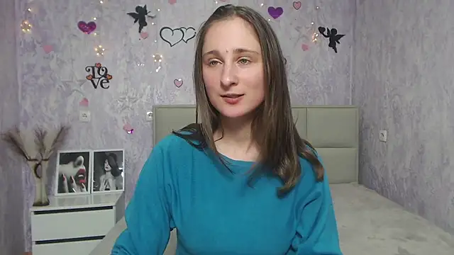 Snapshot of MichelLeee chatting on 02-13-25, 03:14 MichelLeee online show from 02-13-25, 03:14
