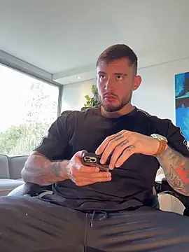 DimitriSullivan  online show from 04-14-26, 01:28