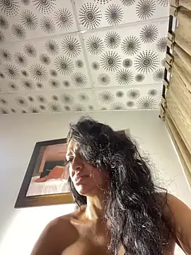 Snapshot of danielax50 chatting on 01-10-25, 11:33 danielax50 online show from 01-10-25, 11:33