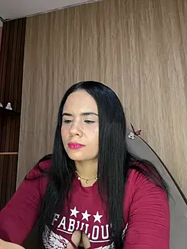 Snapshot of Leyna_Kenet chatting on 07-26-26, 10:49 Leyna Kenet online show from 07-26-26, 10:49
