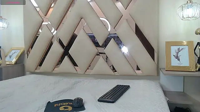 Snapshot of AndrewPherson chatting on 01-26-25, 06:37 AndrewPherson online show from 01-26-25, 06:37