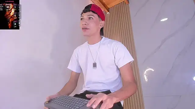 im sebaslopez online show from 02-24-25, 03:33