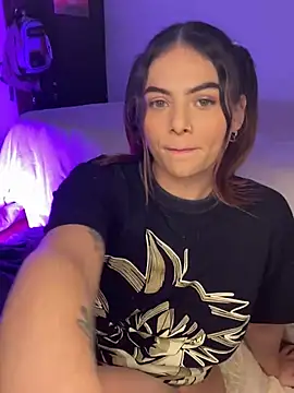 Snapshot of Valery_hilthon chatting on 02-21-25, 10:59 Valery hilthon online show from 02-21-25, 10:59