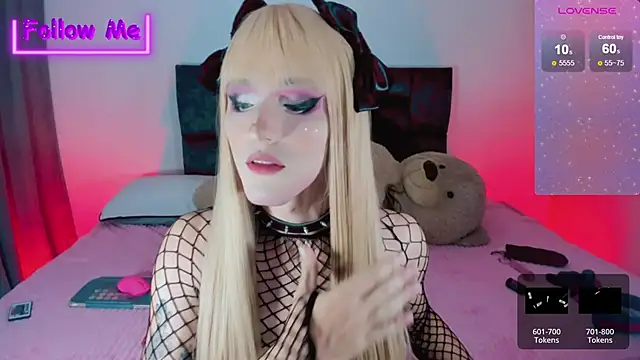 Kirmyy  online show from 12-22-24, 04:28