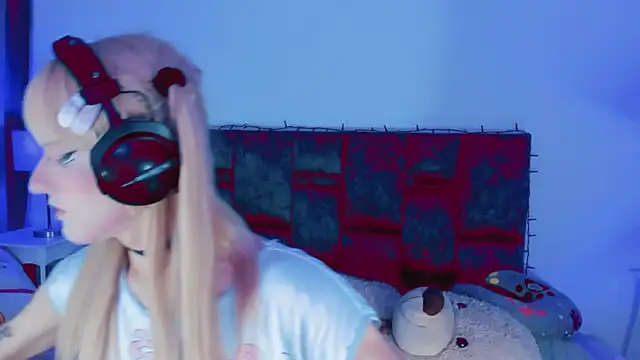 Kirmyy  online show from 11-02-25, 08:44