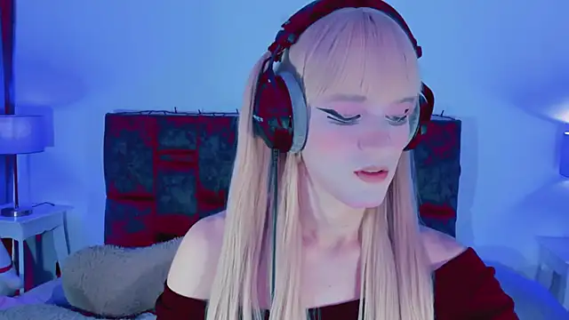 Kirmyy  online show from 11-13-25, 10:19