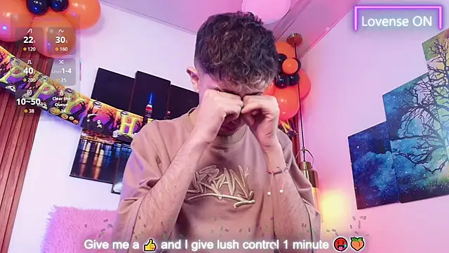 Snapshot of Noah_Xitruxx chatting on 10-07-25, 03:09 Noah Xitruxx online show from 10-07-25, 03:09