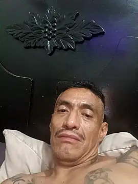 Snapshot of Innsaciable chatting on 09-29-25, 09:25 Innsaciable online show from 09-29-25, 09:25