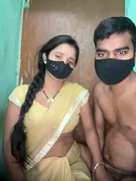 Snapshot of Suhani512 chatting on 05-23-26, 11:42 Suhani512 online show from 05-23-26, 11:42
