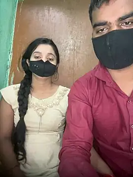 Snapshot of Suhani512 chatting on 07-18-26, 11:30 Suhani512 online show from 07-18-26, 11:30