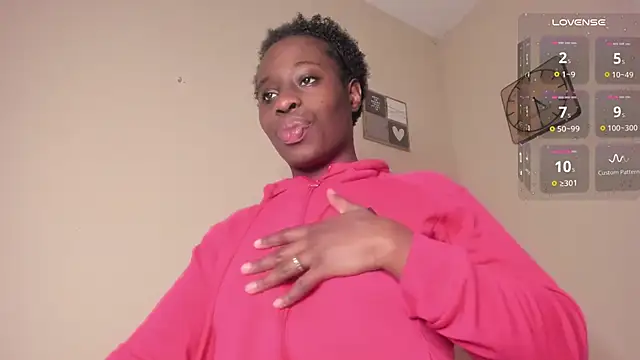 Snapshot of aafricaa chatting on 12-10-24, 09:33 aafricaa online show from 12-10-24, 09:33