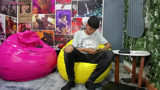 Jeffry wolvess online show from 01-13-25, 12:35