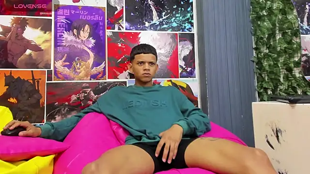 Jeffry wolvess online show from 02-10-25, 04:04