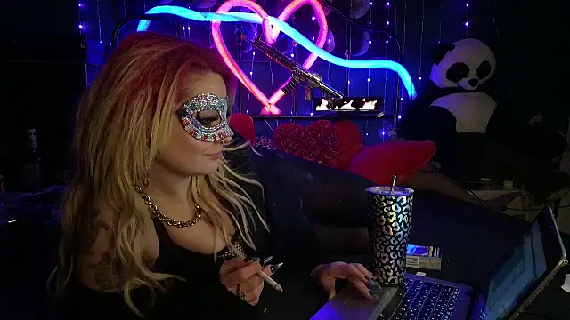 anonymouszN online show from 11-16-25, 09:31