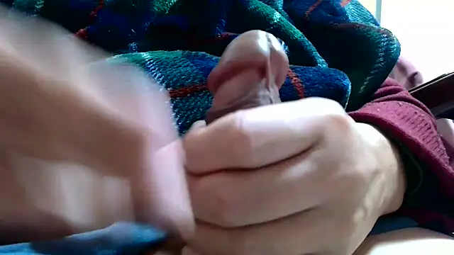 Snapshot of chome_suke chatting on 01-01-25, 01:37 chome suke online show from 01-01-25, 01:37