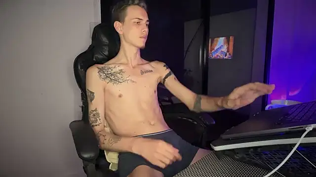 Den BlueXx online show from 02-19-26, 01:45