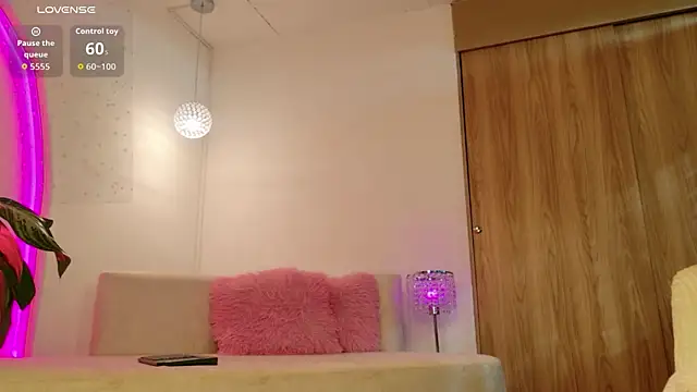 AllissonJames online show from 07-28-26, 12:48