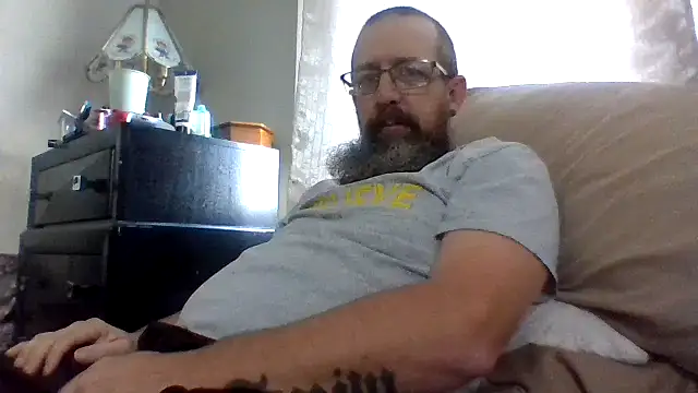 Huskers2020 online show from 12-13-24, 06:59