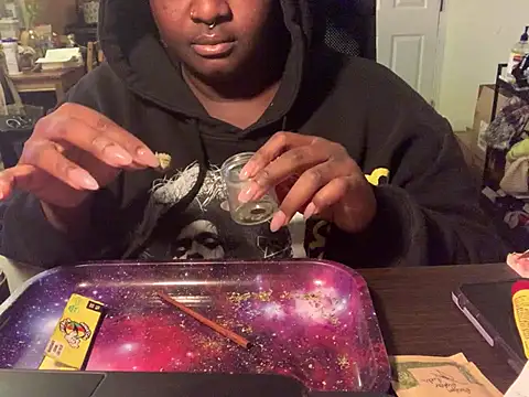 BigKittyRaven online show from 12-12-24, 02:15