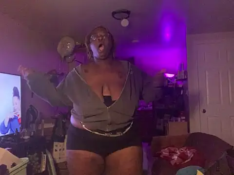 BigKittyRaven online show from 02-27-25, 04:52