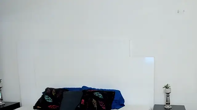 Dylan Taylor online show from 02-15-25, 04:03