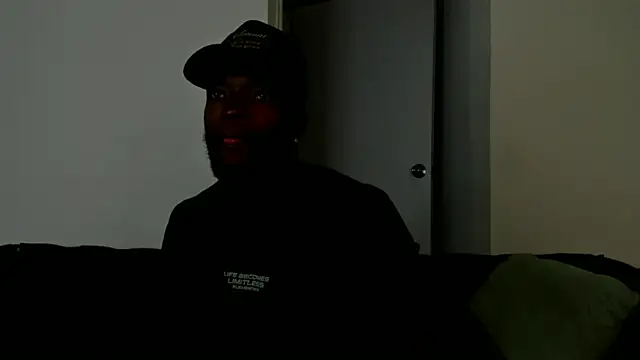 Dylan Taylor online show from 09-26-25, 04:05