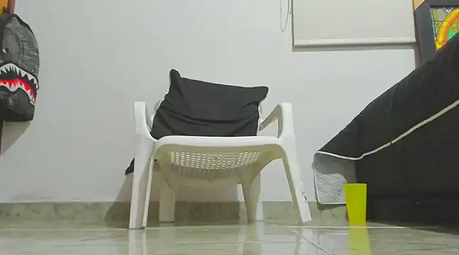 Snapshot of latin_bbc chatting on 01-14-25, 05:08 latin bbc online show from 01-14-25, 05:08