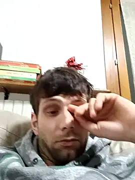 Snapshot of dariodario chatting on 01-26-25, 02:08 dariodario online show from 01-26-25, 02:08