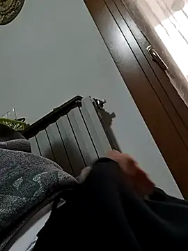 Snapshot of dariodario chatting on 02-07-25, 09:37 dariodario online show from 02-07-25, 09:37