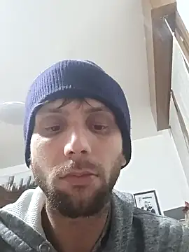 Snapshot of dariodario chatting on 02-09-25, 08:45 dariodario online show from 02-09-25, 08:45