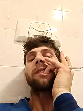 Snapshot of dariodario chatting on 02-11-25, 07:59 dariodario online show from 02-11-25, 07:59