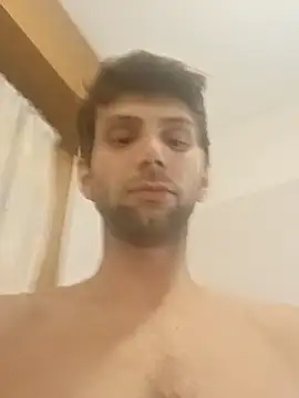 Snapshot of dariodario chatting on 02-17-25, 10:14 dariodario online show from 02-17-25, 10:14