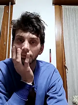 Snapshot of dariodario chatting on 02-18-25, 09:42 dariodario online show from 02-18-25, 09:42