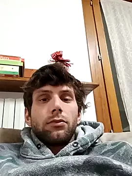 Snapshot of dariodario chatting on 03-09-25, 11:14 dariodario online show from 03-09-25, 11:14