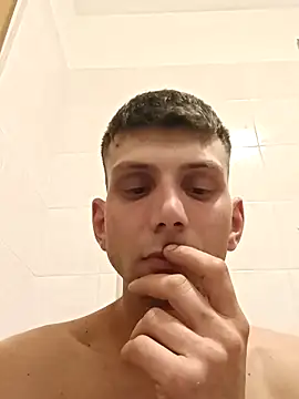 Snapshot of dariodario chatting on 03-13-25, 08:32 dariodario online show from 03-13-25, 08:32