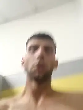 Snapshot of dariodario chatting on 03-19-25, 05:50 dariodario online show from 03-19-25, 05:50