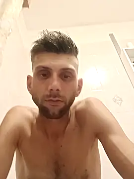 Snapshot of dariodario chatting on 09-11-25, 08:42 dariodario online show from 09-11-25, 08:42