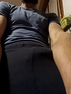 Snapshot of dariodario chatting on 02-07-26, 05:22 dariodario online show from 02-07-26, 05:22