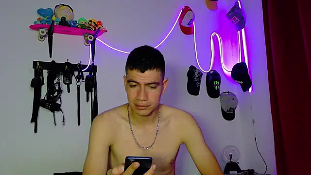 Nymphobuddies online show from 02-07-25, 12:09