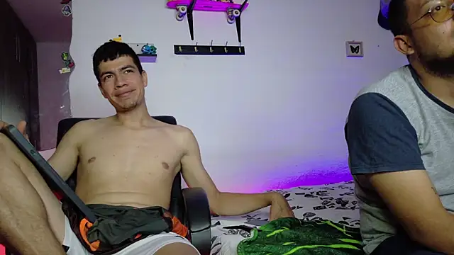 Nymphobuddies online show from 11-24-25, 10:42