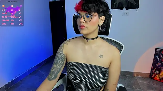 Snapshot of gooddess_isis chatting on 09-08-25, 10:53 gooddess isis online show from 09-08-25, 10:53