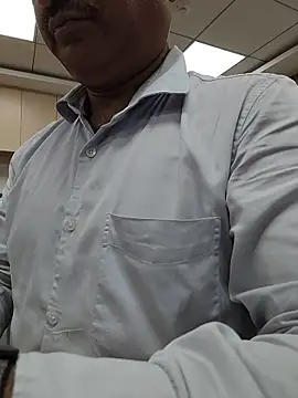 samee00721 online show from 05-25-26, 09:15