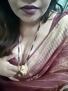 Snapshot of Mayuri77 chatting on 05-09-26, 06:07 Mayuri77 online show from 05-09-26, 06:07