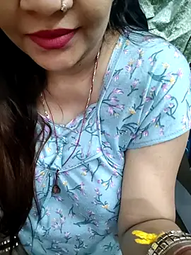 Snapshot of Mayuri77 chatting on 05-20-26, 10:54 Mayuri77 online show from 05-20-26, 10:54