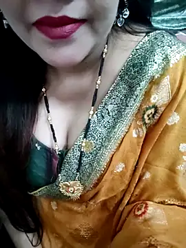 Snapshot of Mayuri77 chatting on 06-09-26, 05:35 Mayuri77 online show from 06-09-26, 05:35