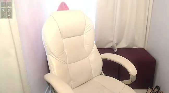 Xileny-Halliwey online show from 02-10-25, 05:19