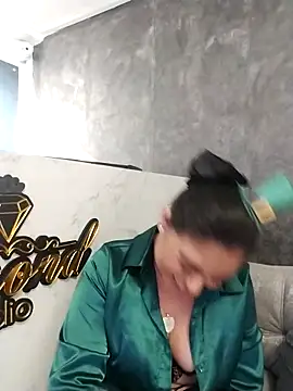 ElizabethWeil online show from 03-17-25, 02:45