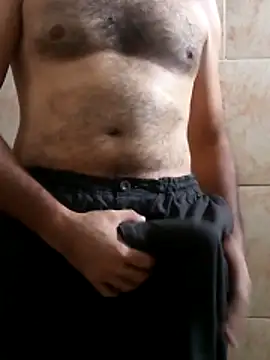 Snapshot of Juan_45 chatting on 04-26-26, 04:04 Juan 45 online show from 04-26-26, 04:04